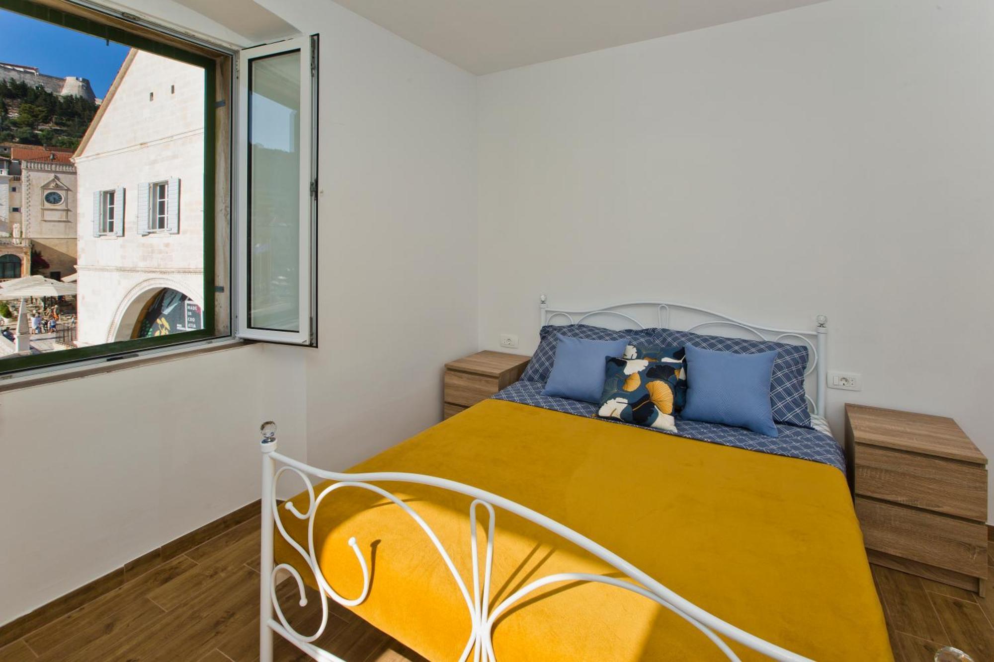 Hvar Sea View Apartment Хвар Екстер'єр фото